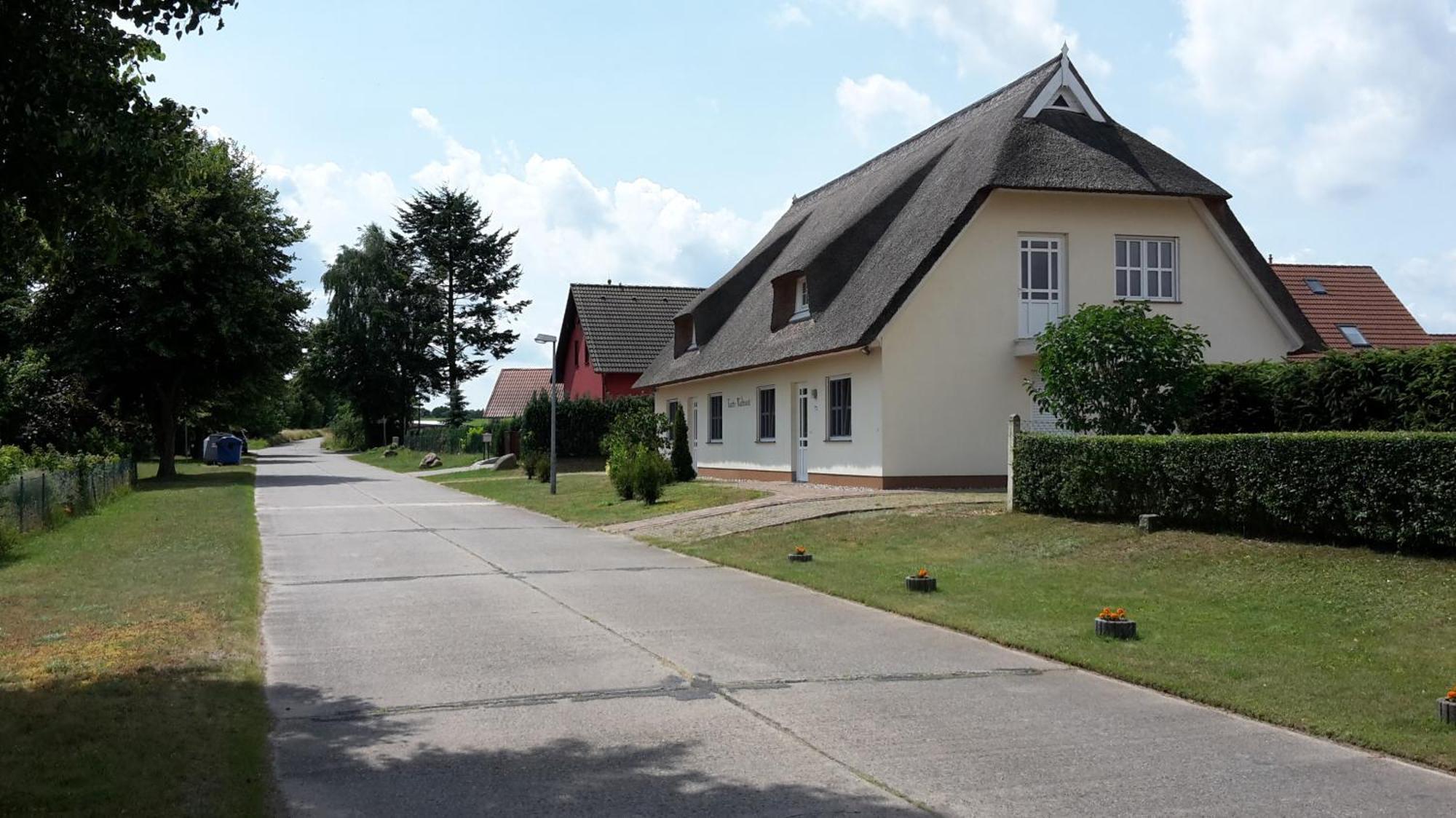 Haeuschen "Tante Waltraut" Villa Garz  Bagian luar foto